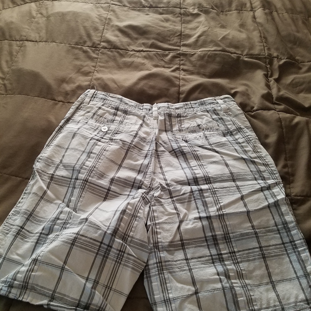 Apt.9 shorts